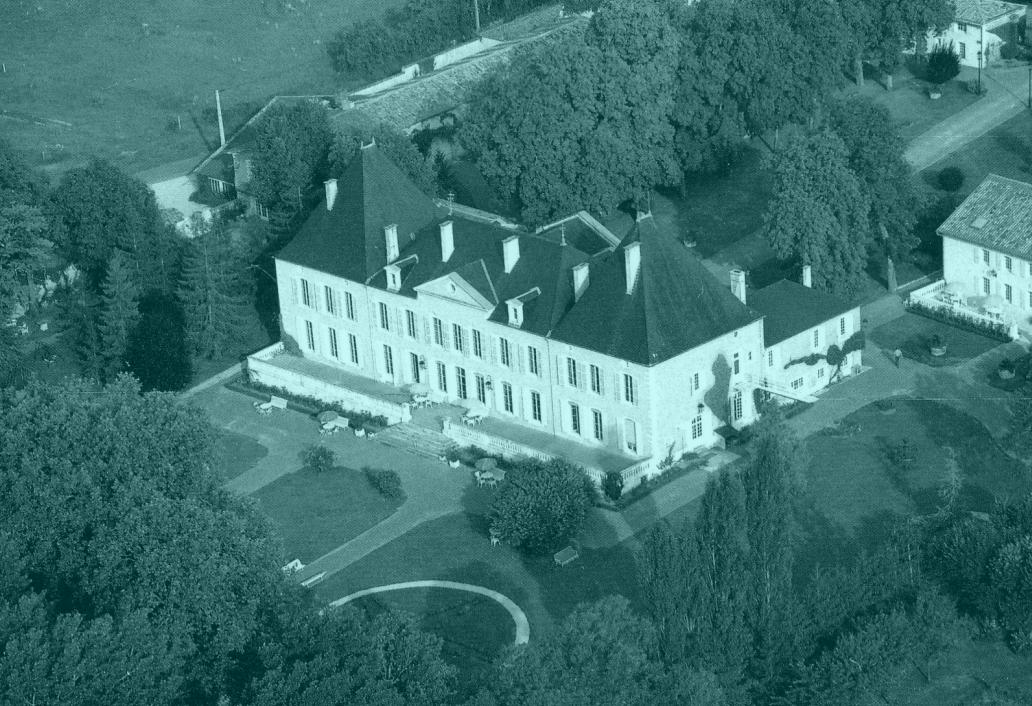 Desmembres de la famille MARSAULT de PARSAY repose dans le cimetièrede